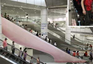 gillette-escalator-ad gillette-escalator-ad