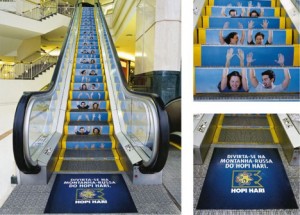 hopi-hari-escalator-ad hopi-hari-escalator-ad